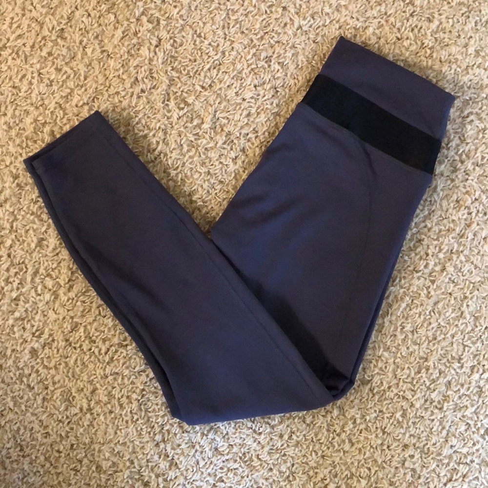 Fabletics High-Waisted PowerHold 7/8 Legging - Picture 4 of 5